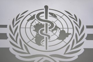 Le professeur Antoine Flahault, dont la leçon d'adieu aura lieu le mardi 23 septembre au CMU à Genève, a notamment dirigé le centre collaborateur de l'OMS pour la surveillance des maladies. Il a aussi coordonné les recherches sur le chikungunya dans l'Océan indien (image d'illustration). KEYSTONE/MARTIAL TREZZINI